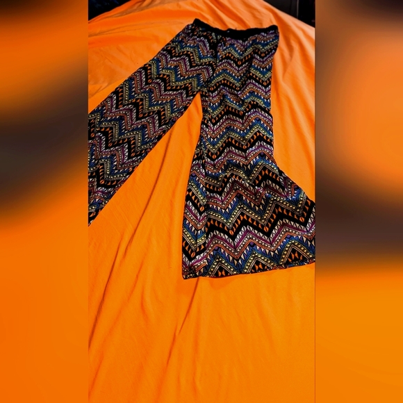 Hippie Boho flowy drawstring lightweight tree love pants medium bell bottoms - Picture 1 of 7